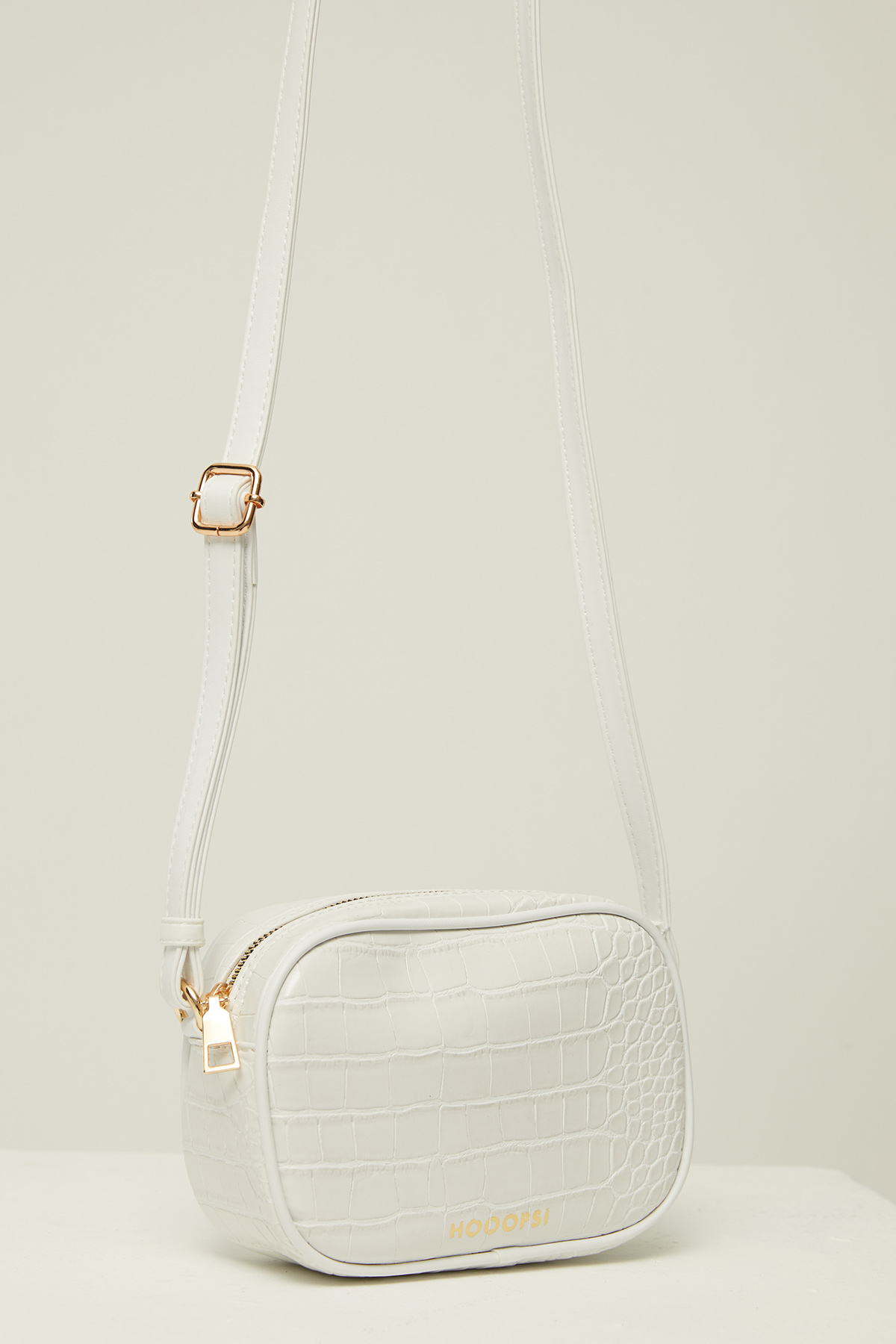 jomo-canta-beyaz-deri-cantalar-hooopstore-13213-17-B