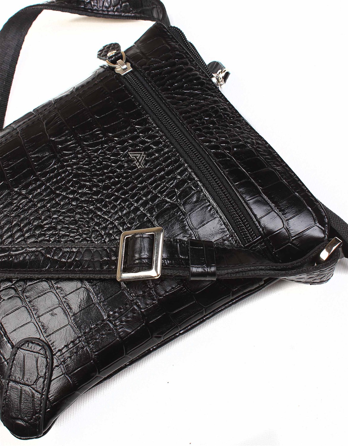 siyah-timsah-desenli---omuzdan-askili-de-06e4